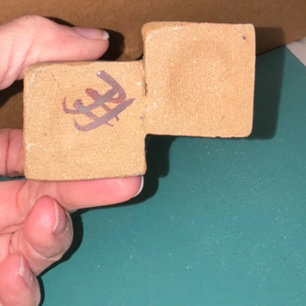 N/A sculptural ceramic